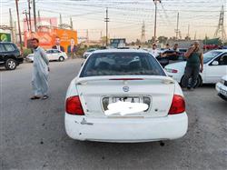 نیسان سێنترا